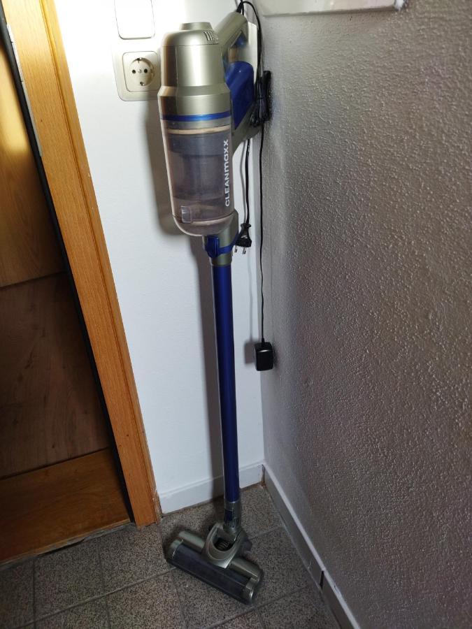 Aussergewoehnliche Atelierferienwohnung Mit Balkon An Der Donau Winzer Extérieur photo